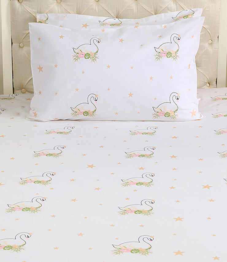 Faith The Swan Bedsheet